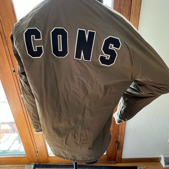 NWOT Mens Medium CONVERSE Primaloft Olive Green White Black Padded Jacket Logo - Picture 4 of 9